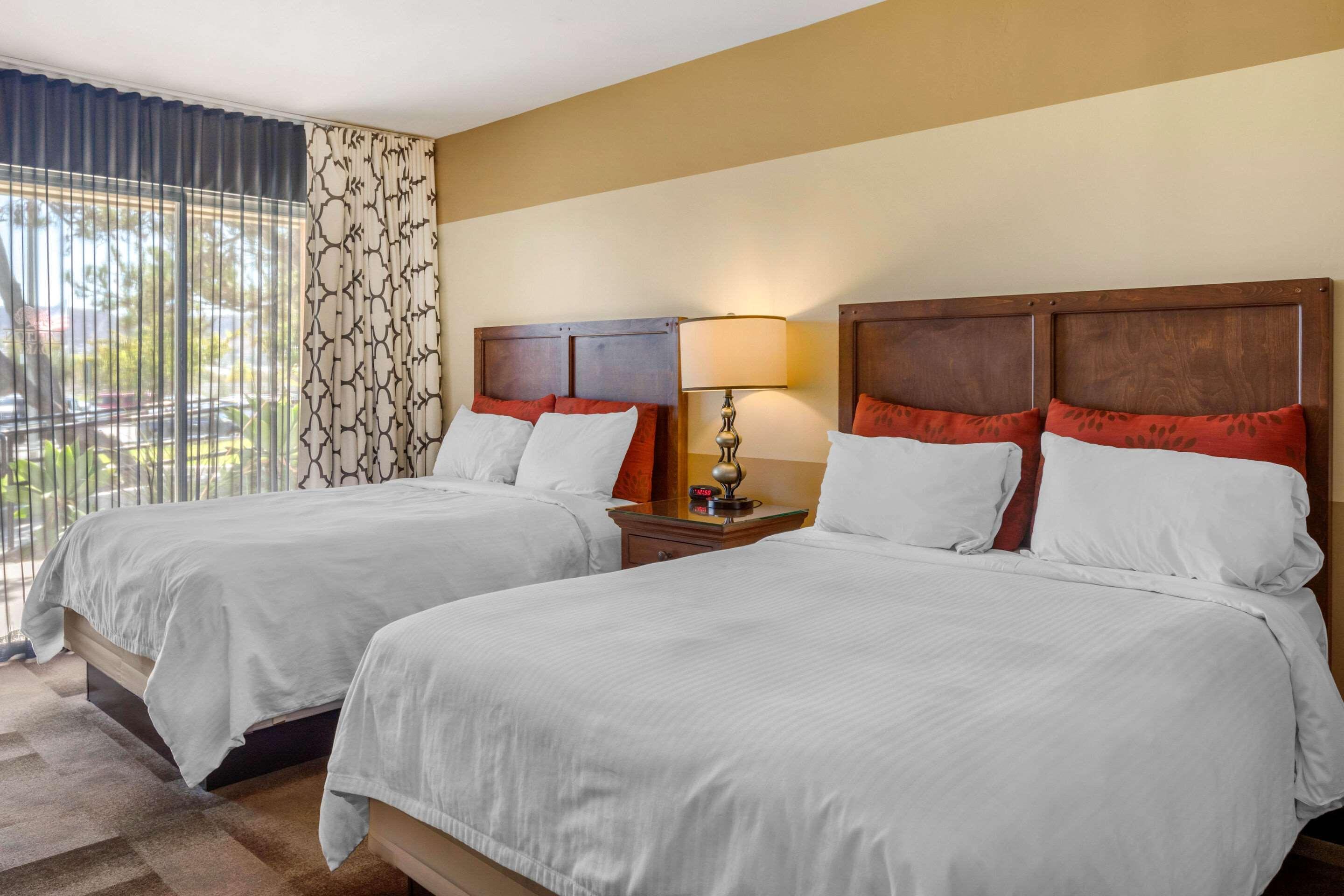 Carlton Oaks Lodge, Ascend Hotel Collection Santee Eksteriør billede