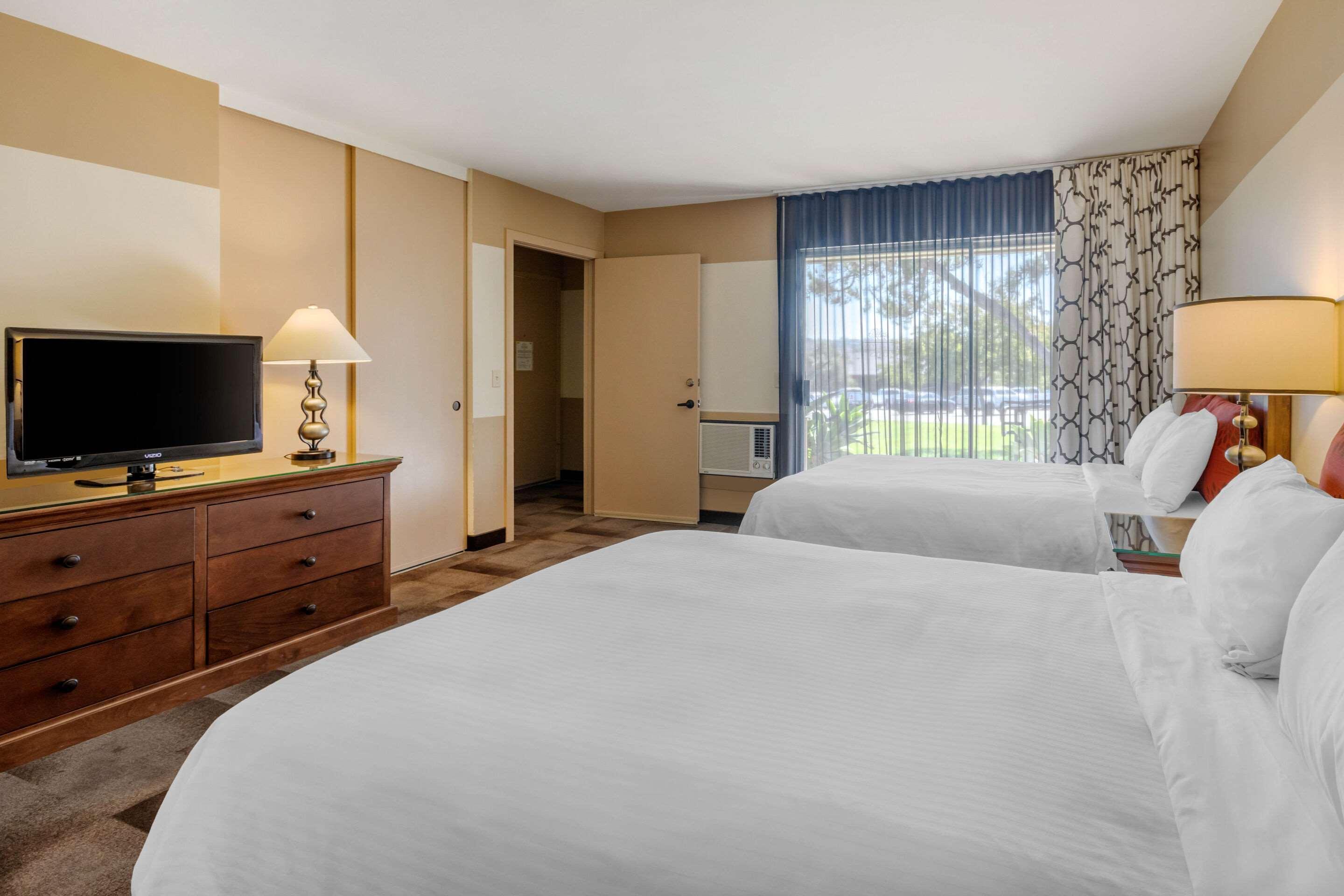 Carlton Oaks Lodge, Ascend Hotel Collection Santee Eksteriør billede