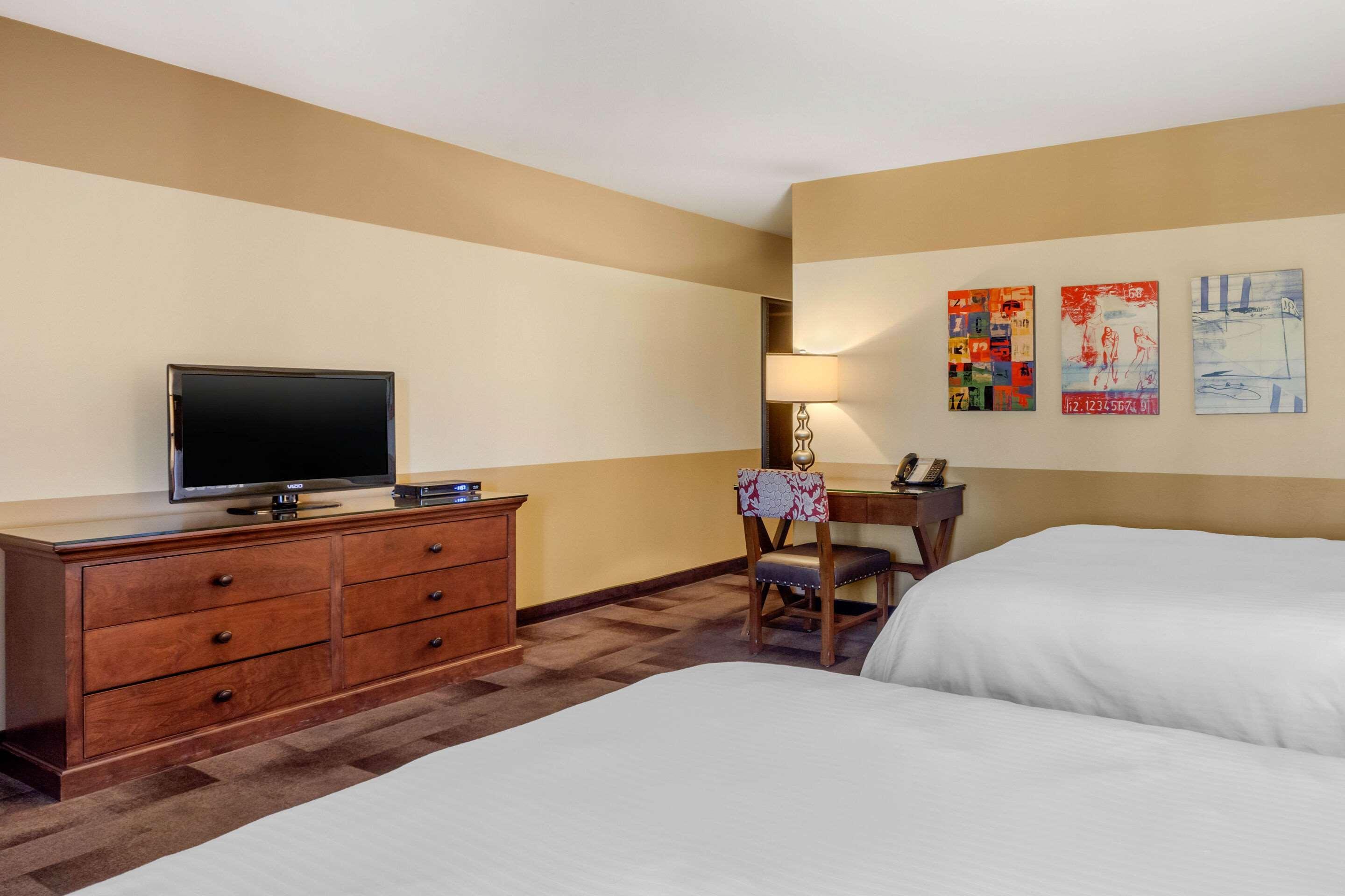 Carlton Oaks Lodge, Ascend Hotel Collection Santee Eksteriør billede