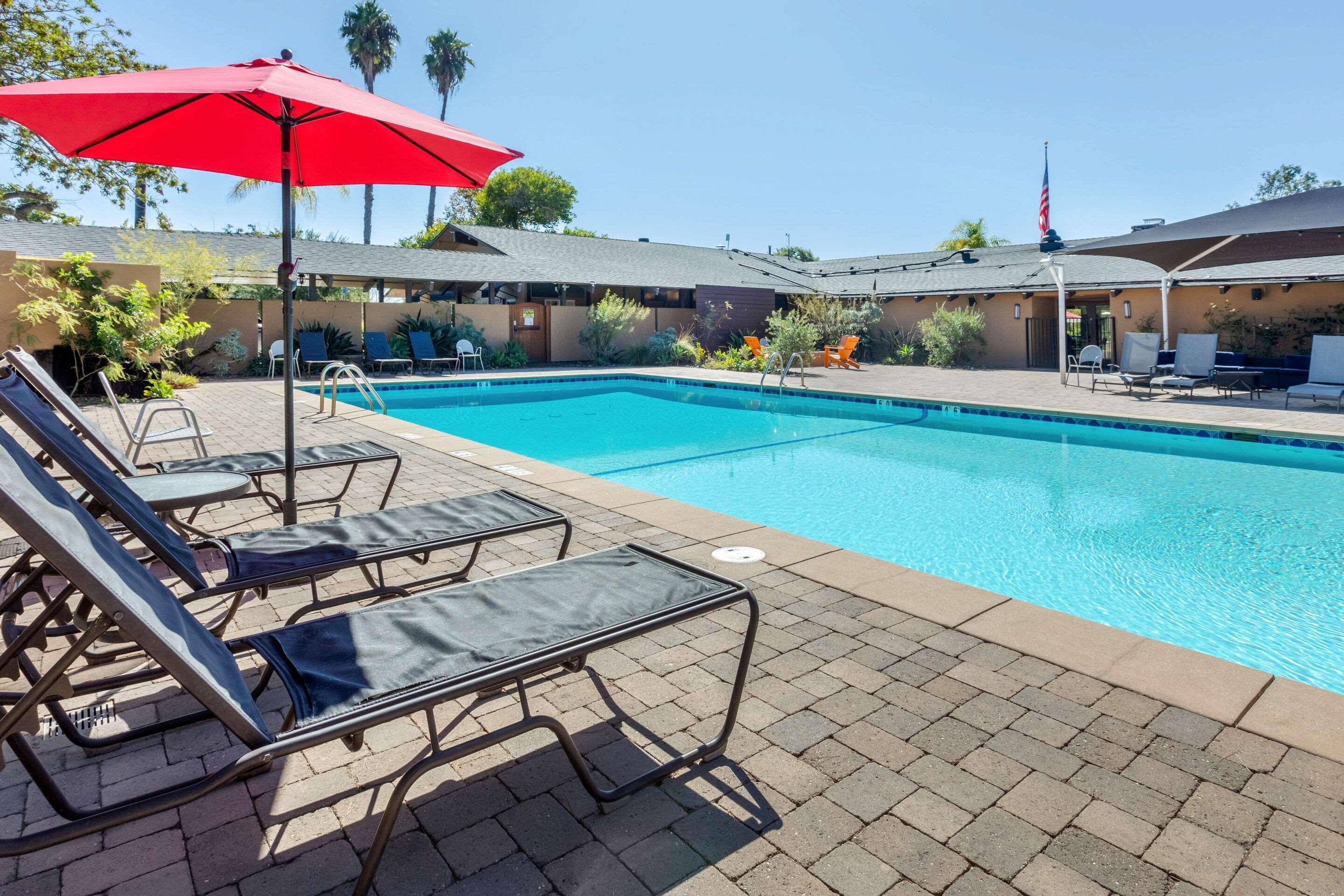 Carlton Oaks Lodge, Ascend Hotel Collection Santee Eksteriør billede