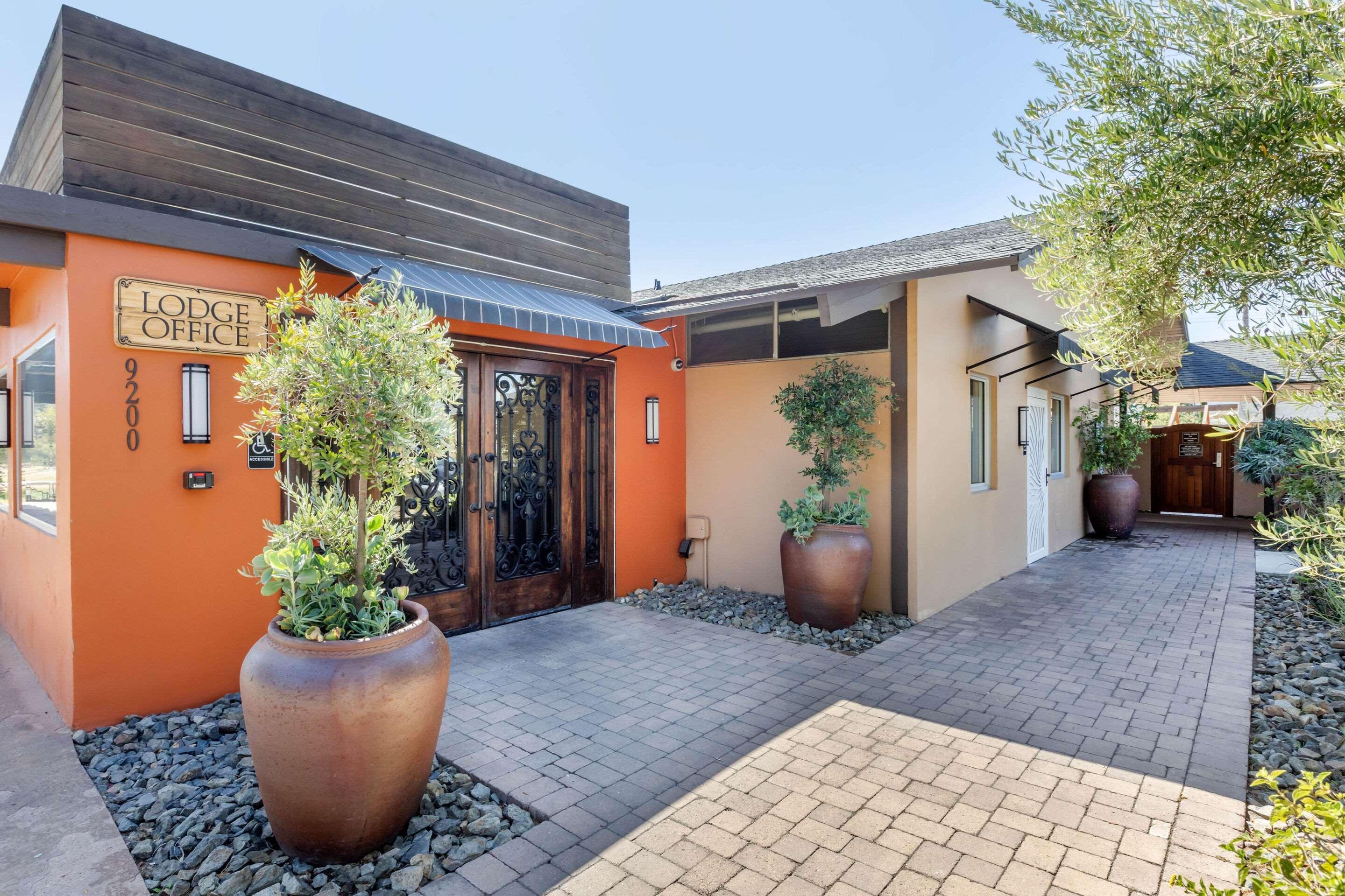 Carlton Oaks Lodge, Ascend Hotel Collection Santee Eksteriør billede