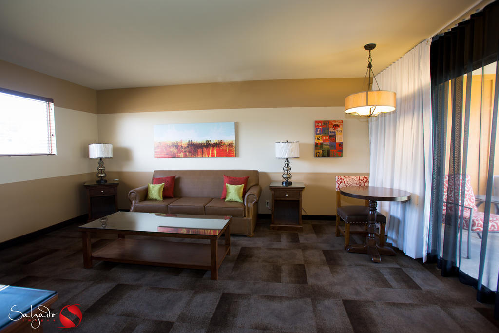 Carlton Oaks Lodge, Ascend Hotel Collection Santee Eksteriør billede